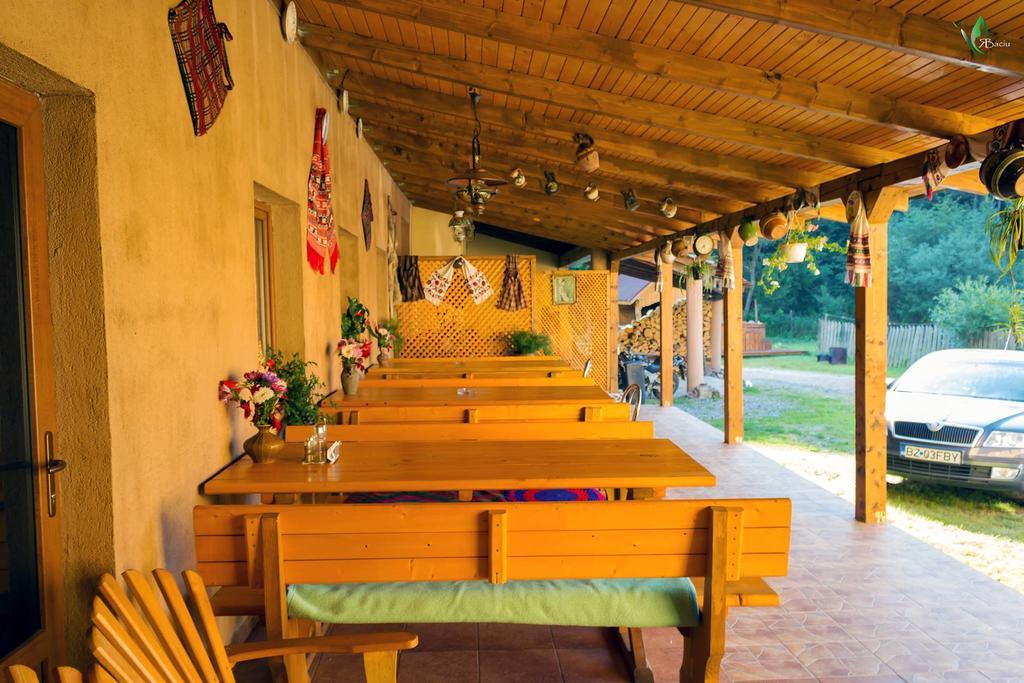 Green Mountain Resort Scrind-Frasinet ภายนอก รูปภาพ